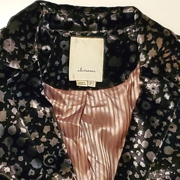 NWOT✨️ Anthropologie Elevenses Velvet Black Silver Grey Blazer Jacket, 2 - Picture 8 of 11